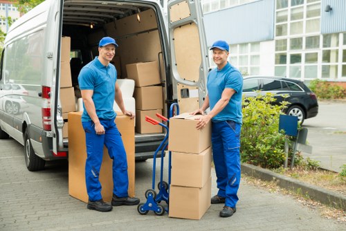 Commercial moving truck support for businesses in Limehouse